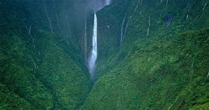 Kahiwa Falls Waterfalls of Hawaii - Kahiwa Falls