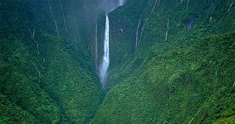 Download this Waterfalls Hawaii... picture
